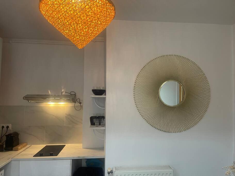 Mira - Sublime Apartment Close To Train Station Корбей-Ессонн Екстер'єр фото